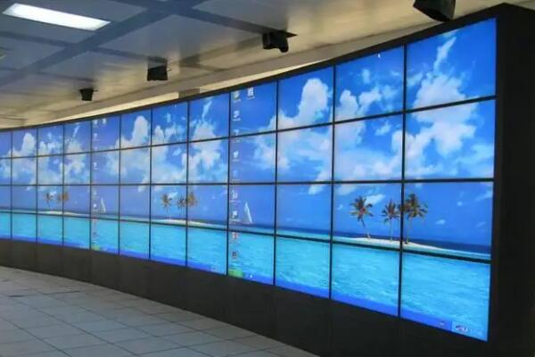 王牌科技LCD液晶拼接屏为石楼街道建设信息化服务中心